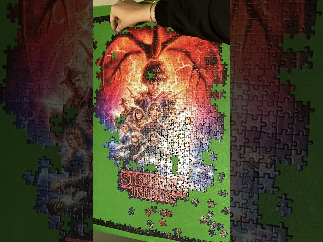 Vídeo relacionado con Ravensburger - Puzzle 1000 Piezas Stranger Things | Puzzle Adultos 70x50cm | Puzles 1000 Adultos | Rompecabezas Niños +14 Años | Puzzles 1000 Piezas De Stranger Things