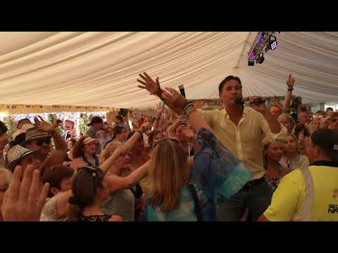Nathan Moore performing 'Everlasting Love' at Let's Rock Southampton 2018