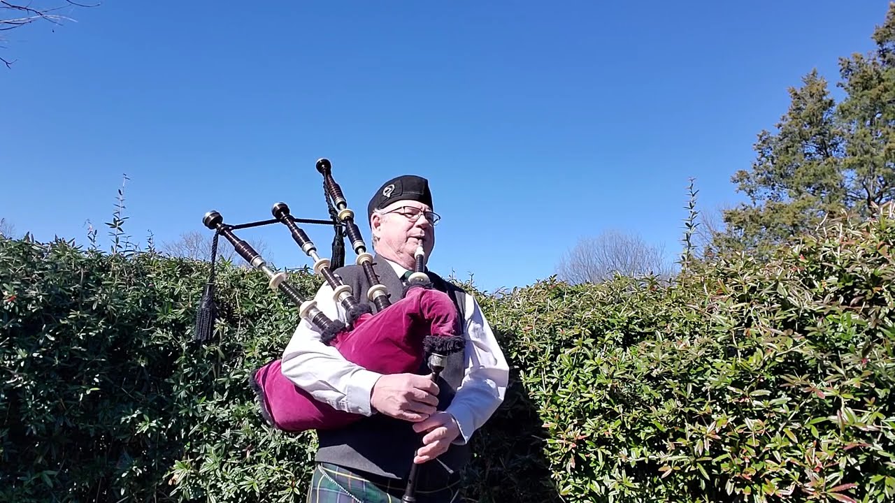 Promotional video thumbnail 1 for Bagpiper: Robert Mitchell