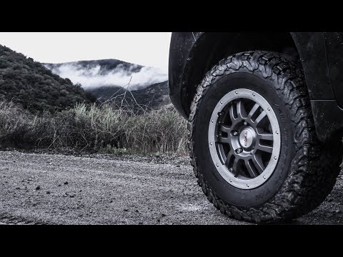 LC200ER 200 Series Land Cruiser upper control arm installation. Dobinsons Suspension AU
