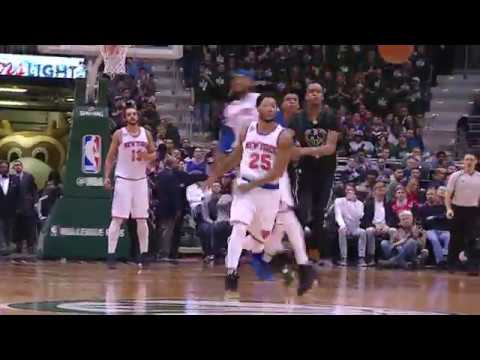 D-Rose with the Crafty Tap Assist for Porzingis Slam | 01.06.17