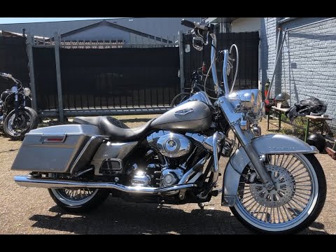 Road King 21 inch front wheel and 18 inch 4 25 Rear Mammoth 21 front wheel Road King Harley Davidson