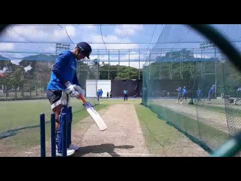 MS Dhoni sharpens batting skill before 3rd ODI against Sri Lanka