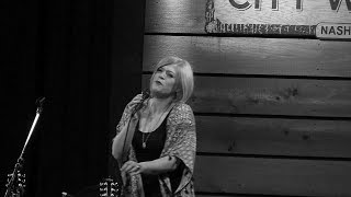 Liz Longley, &quot;Only Love&quot;, Live at City Winery, Nashville
