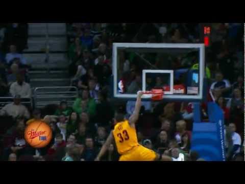 Gee's baseline slam posterizes Garnett!