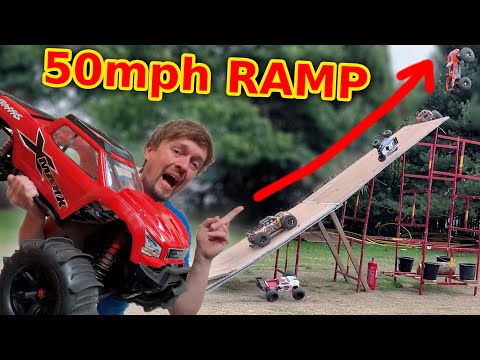 50 RC-Autos auf einer RIESIGEN Rampe – Das beste RC-Event aller Zeiten!!