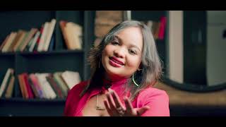 Download lagu CHANTAL - Mbola tia ( clip officiel 2023 ) mp3 Download lagu CHANTAL - Mbola tia ( clip officiel 2023 ) mp3