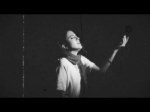 Khuda Bowad Yaret ‎خدا بود یارت (Official Music Video) - Meghan Kabir