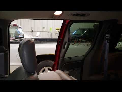 18E0661 - 2004 Dodge Grand Caravan SXT - Right Passenger Side Power Sliding Side Door