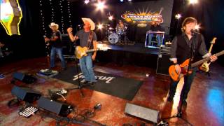 Kevin Fowler performs "Pound Sign (#?*!)" on the Texas Music Scene