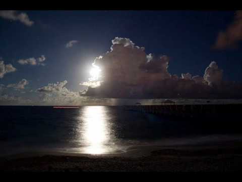 Moonlight In Mandalay-Francis Craig Orchestra.wmv