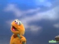 Sesame Street Wolfgang The Seal And Zoe Demonstrate Near And Far