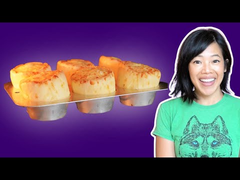 CHEESY Bread In 30 Minutes - Flour-less Blender Bread 🇧🇷 Pao De Queijo
