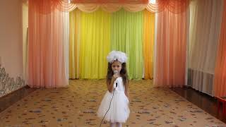 Василькова Диана 6 лет «Осень милая, шурши» музыка - М. Еремеева