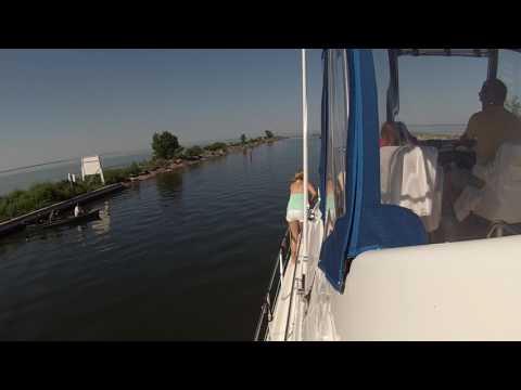 Boat Ride to Flight - Sit Back Sunday