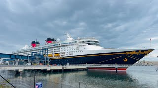 Disney cruise in Australia. 4 nights from Brisbane to Melbourne, # Disney wonder# first cruise trip