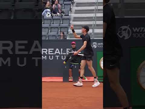 Jannik Sinner Is A JOKE On Clay 🧱🤯