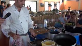 preview picture of video 'Fiera Nazionale  del Fungo Porcino Albareto PR sabato corso  di  cucina  08 09 2012'