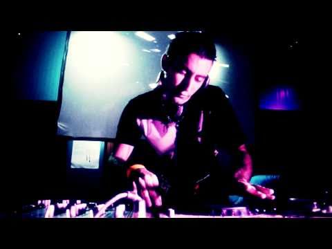 dj isy feat mc reysor+corrality live at floridance 2010 by krazzyloops studio