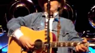 Dwight Yoakam, The Distance Between You and Me, NYE 2009
