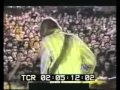 Kurt Cobain-goes crazy (Scentless Apprentice live ...