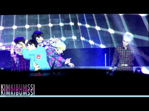 [HD fancam] 131006 Gangnam SHINee comeback showcase - Dream girl + Sherlock