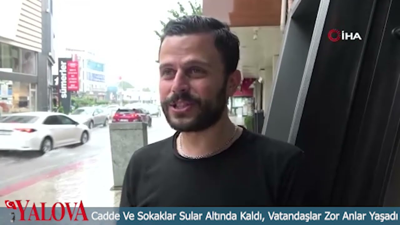 Cadde Ve Sokaklar Sular Altında Kaldı, Vatandaşlar Zor Anlar Yaşadı