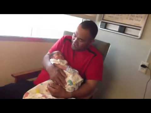 Baby Eneti with dady n veiongo