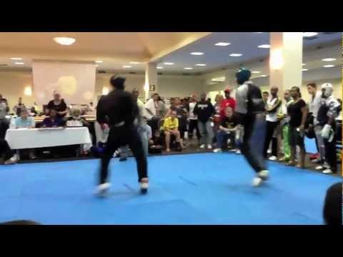 Vito Rodriguez vs Ryan George  Team Fighting  Gipsy vs Gallio's