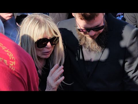 CELA SAHRANA SASA POPOVIĆ CELA ESTRADA NA JEDNOM MESTU