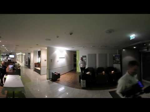 360-Grad-Video: Ankunft einiger Spieler in Kamen-Kaiserau