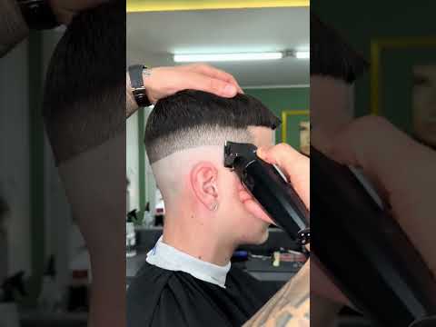 60 second high fade TUTORIAL | sub for more #barber #fademaster #hairstyle #fade