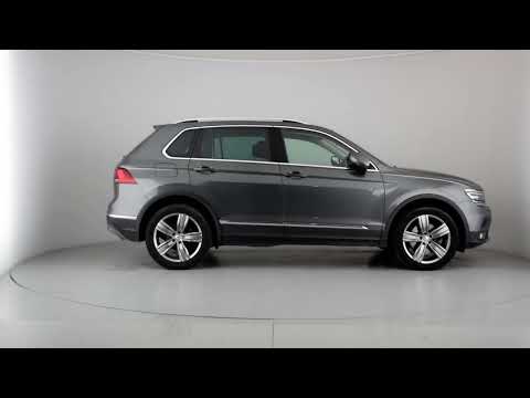 Volkswagen Tiguan 2.0 TSI SEL DSG 4Motion (s/s) 5dr