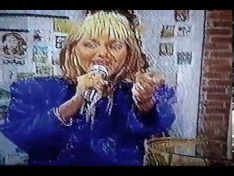 Gladys la bomba tucumana con lucho avilez.