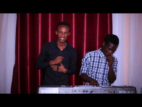 Ugendane nanjye mwami wanjye (Papi Claver ) & Aho Hera #Live worship Ep1 by Mwiseneza Julien