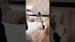 Download lagu 1st day shooting Ti Amo Sweetheart 100 Hari | Neelofa, Zul Ariffin, Elvina Mohamad, Syerin mp3