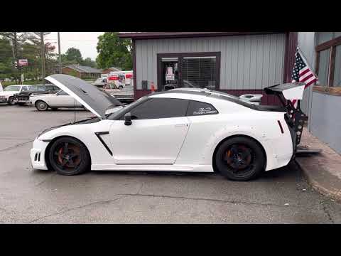 NASTY CAMS IN A 1XXX HP R35 GTR!