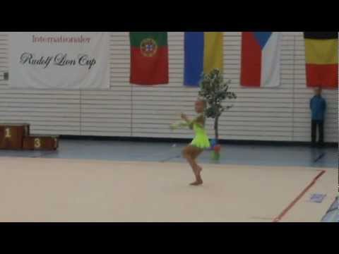 Sonia Walkowiak układ ze skakanką Hof 2012