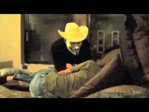 Scare Prank – Goes wrong Punch!