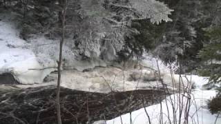 preview picture of video 'Arrowhead Provincial Park Stubbs Falls Jan 01 2009 Huntsville Ontario'