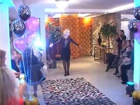 Aplauzzo 28-05-2014 - Angela Martins Jóias lança coleção Evidência