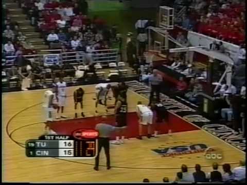 02/20/2000:  #15 Temple Owls at #1 Cincinnati Bearcats