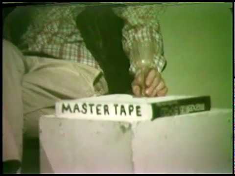 Behrman/DeMarinis/Friedman/Hanlon/Klingensmith - 'How Many Contracts do I Have Linda?' Live NYC 1981