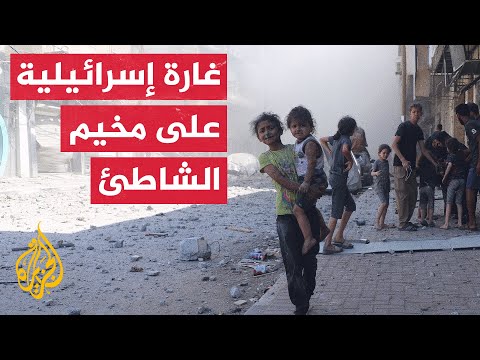 فيديو | طائرات إسرائيلية تستهدف خيام نازحين أثناء تصوير فريق الجزيرة في غزة
