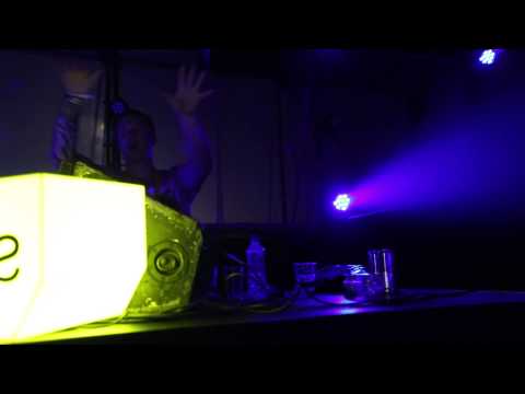 Johan Ekman vs Robbie Van Doe @ Luminosity, Amsterdam, 15.10.14