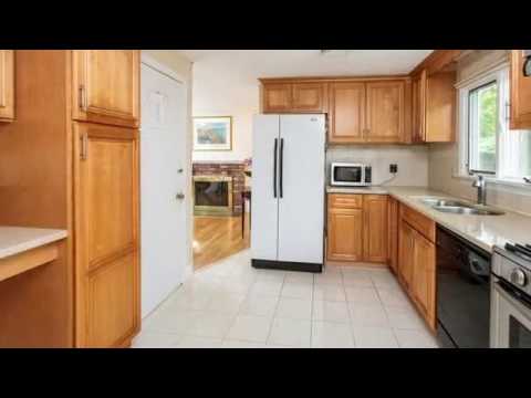 29 Pinewood Rd, Wellesley, MA - Listed by Debi Benoit