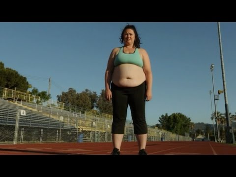 Former Cheerleader Fits Back into College Uniform After Losing 150 Pounds