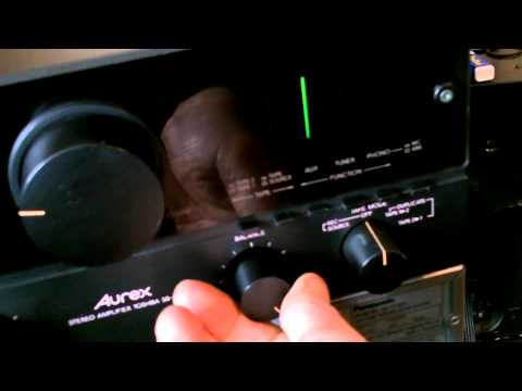 Toshiba Aurex SB-66 amplifier