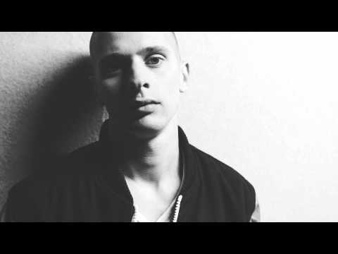 Kenito - Pilvelõhkuja (Flyin' high)