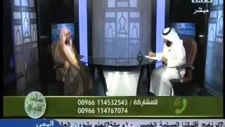 هل يجوز للمسافر من الرياض لجدة الجمع والقصر حتى يرجع لبلده وهل يلزمه إجابة النداء؟ الشيخ خالد الفليج image